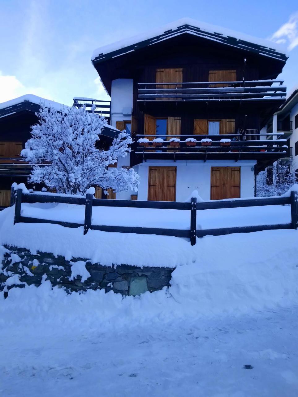 Cervinia-Valt Sport & Relax House Apartment Валтурненче Екстериор снимка